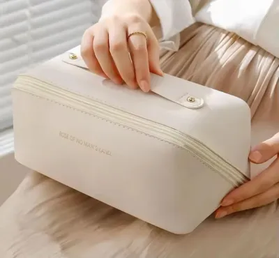 Leather Cosmetic Pouch – size and shape